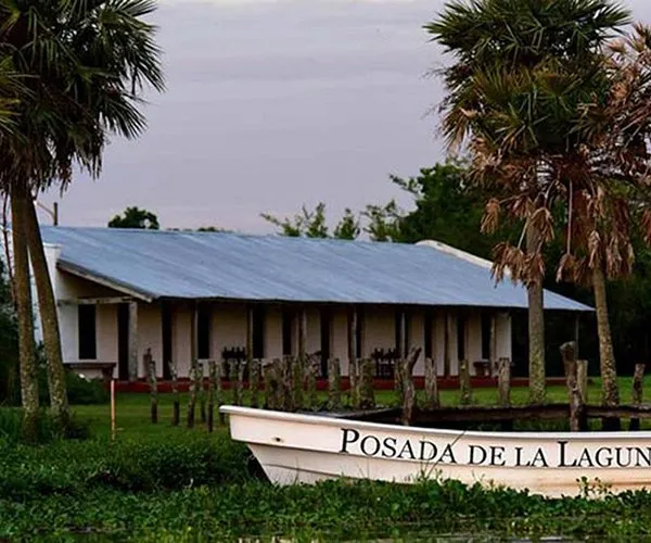 Posada De La Laguna Lodge